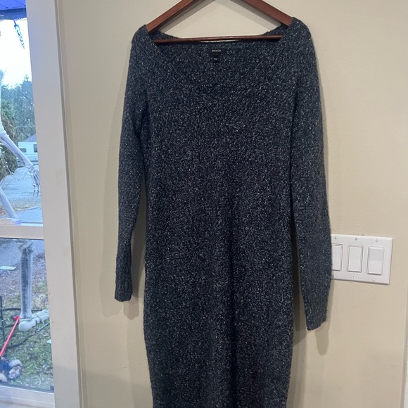 RW&CO sweater dress - Picture 5 of 7